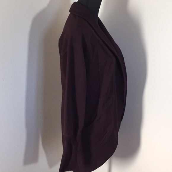 Eddie Bauer cardigan - Picture 2 of 8